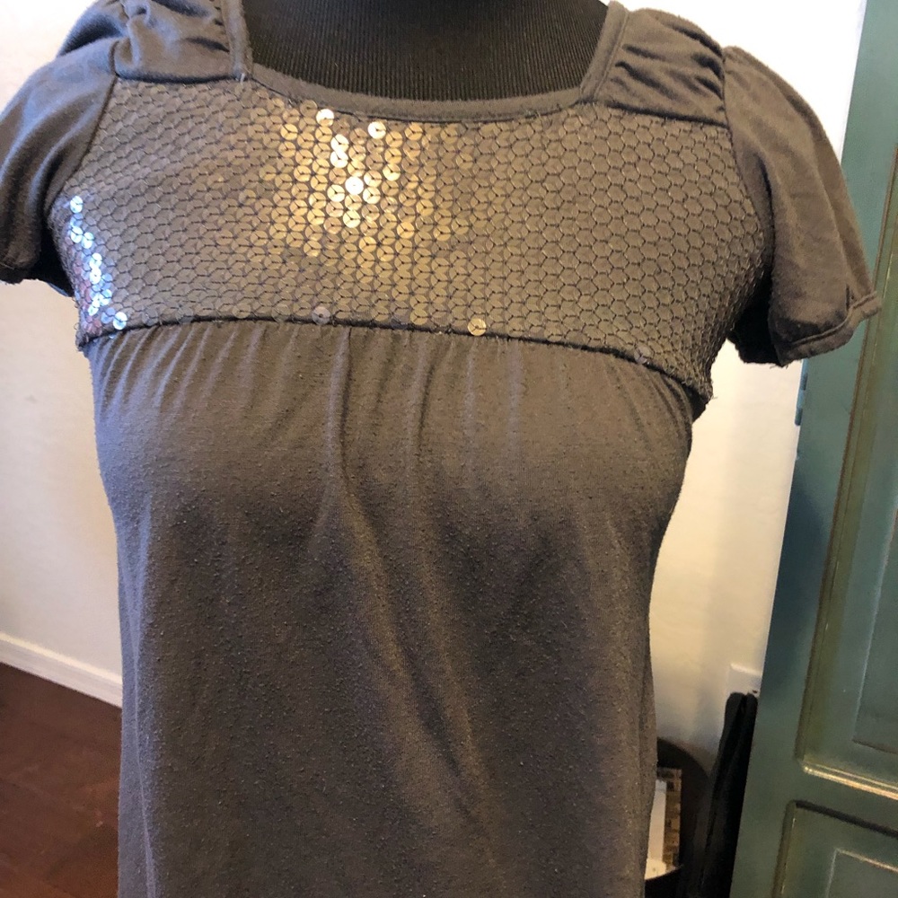Grey shirt